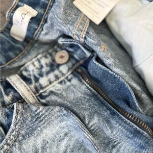 Kan Can Large Distressed Jean Shorts